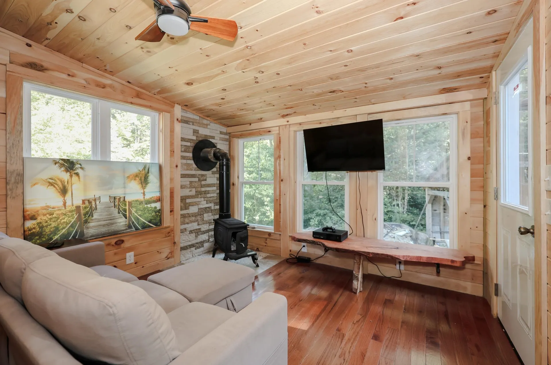 50 Pine Glen Road Hillsborough NH 03244