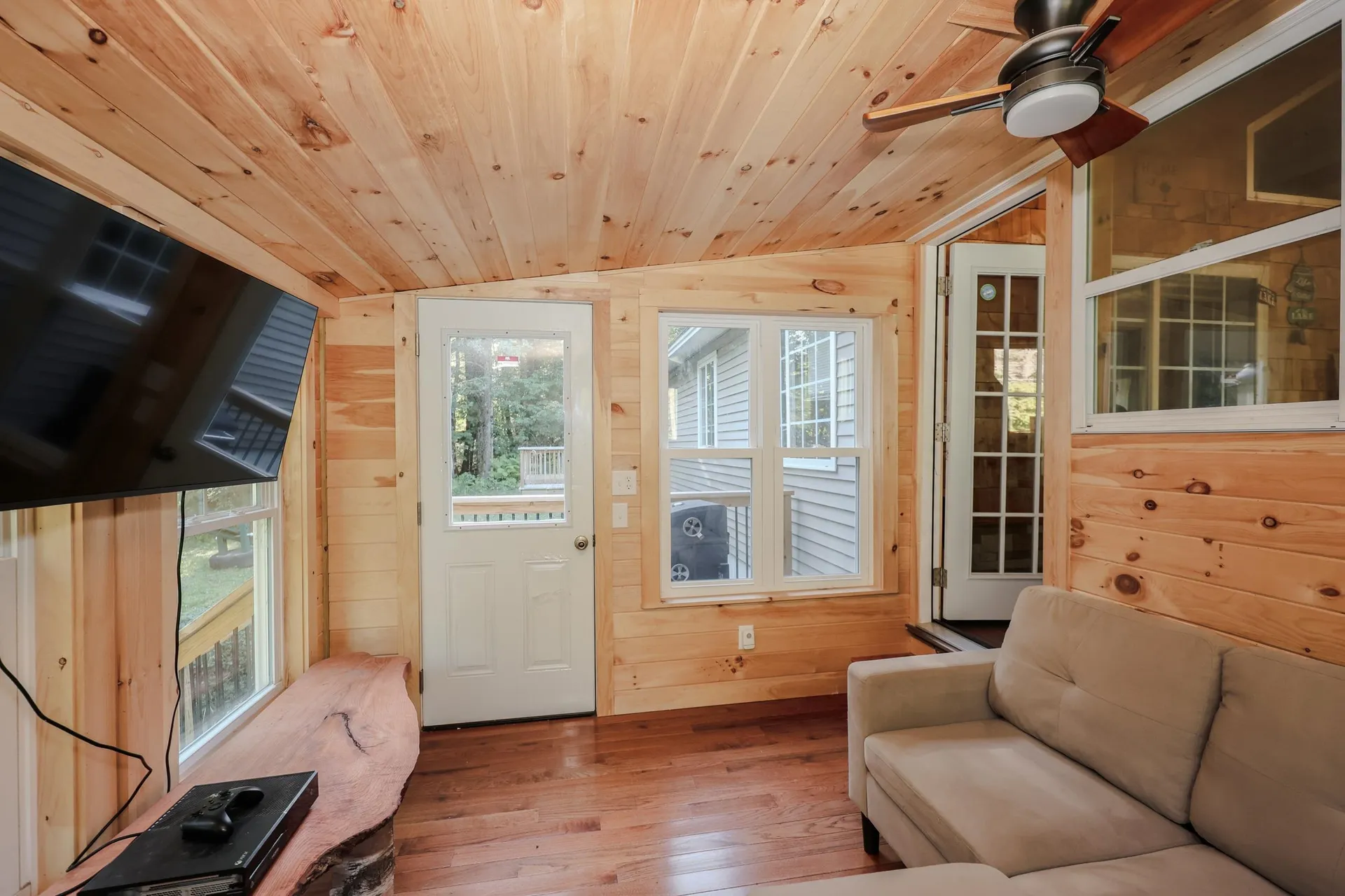 50 Pine Glen Road Hillsborough NH 03244