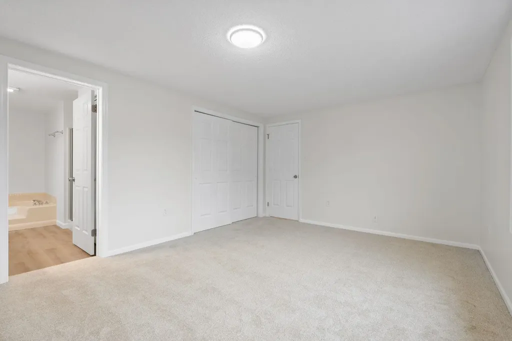 167 School Pond Road Danbury NH 03230