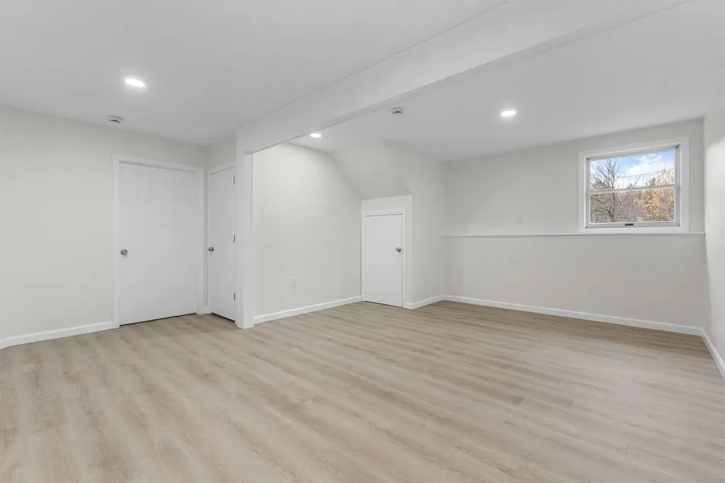 167 School Pond Road Danbury NH 03230