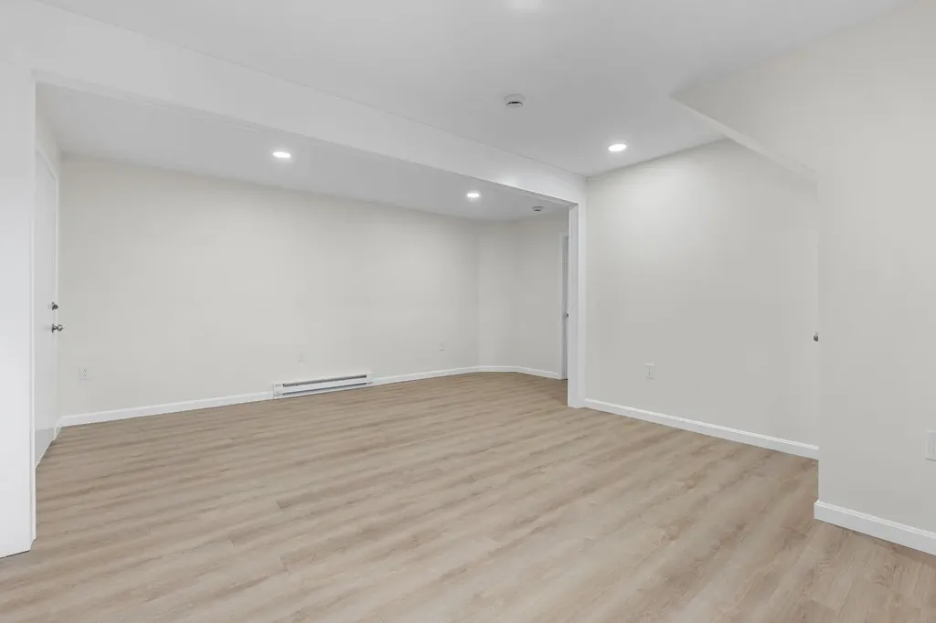 167 School Pond Road Danbury NH 03230