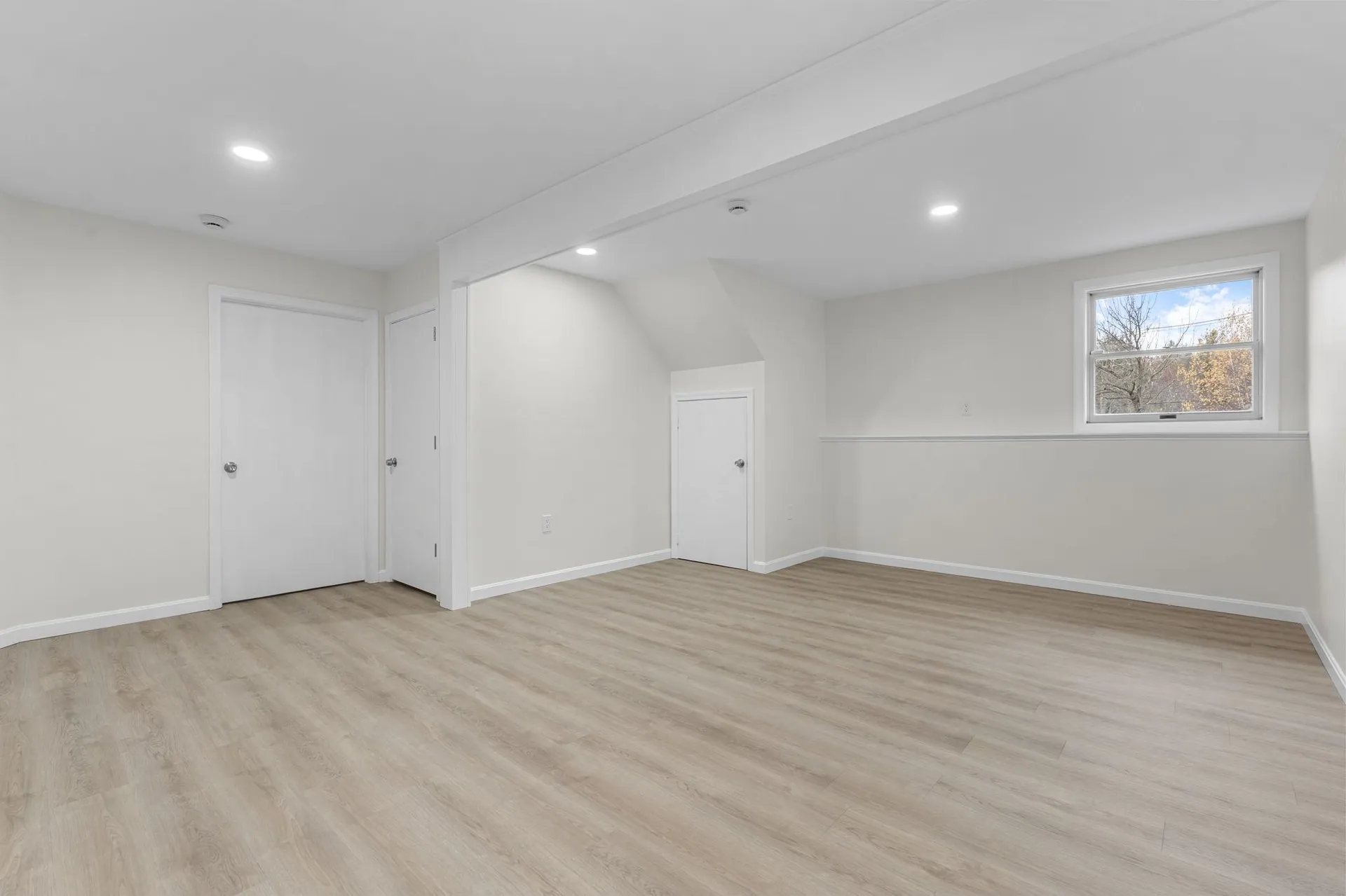 167 School Pond Road Danbury NH 03230