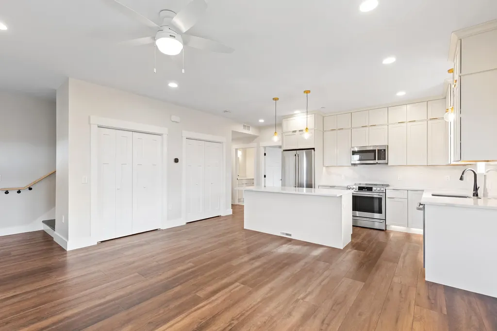 77 Wilson Lane South Burlington VT 05403