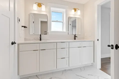 77 Wilson Lane South Burlington VT 05403