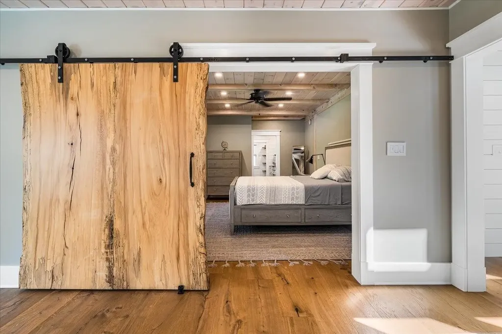 849 River Road Weare NH 03281