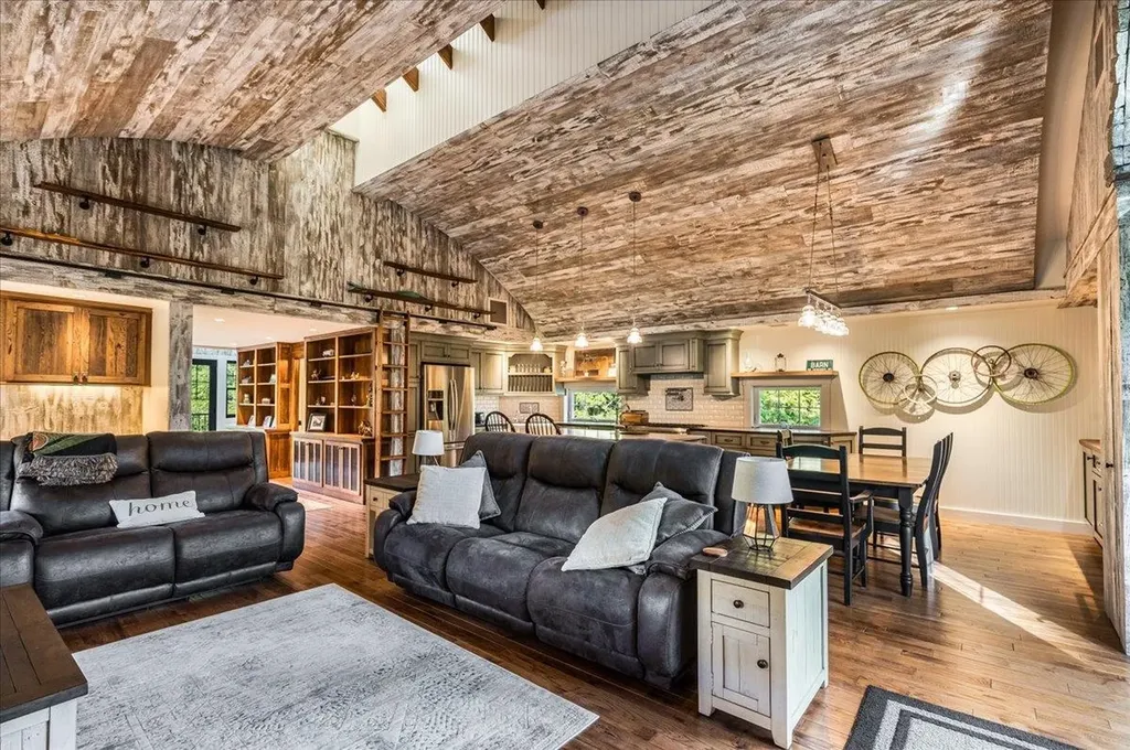 849 River Road Weare NH 03281