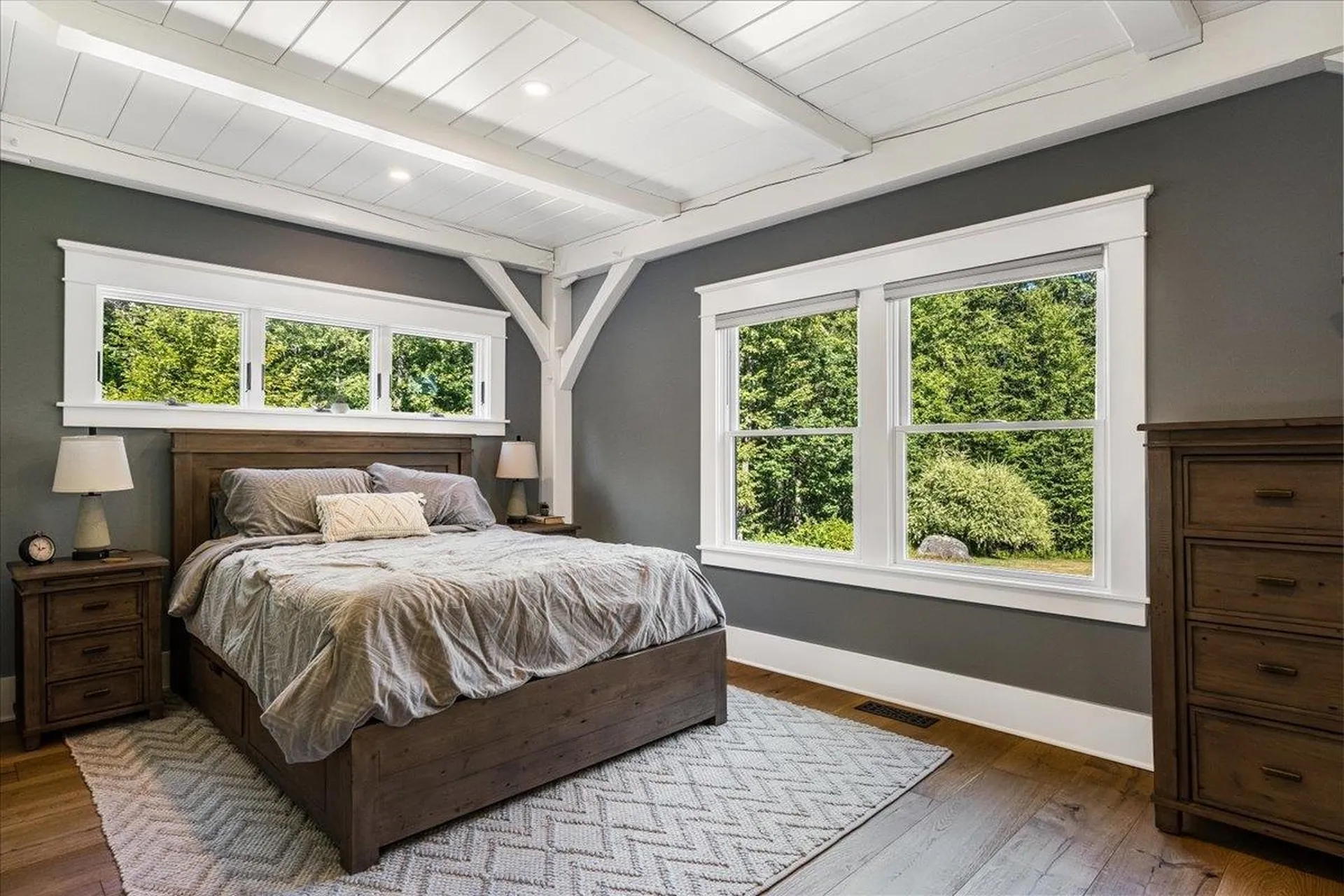 849 River Road Weare NH 03281