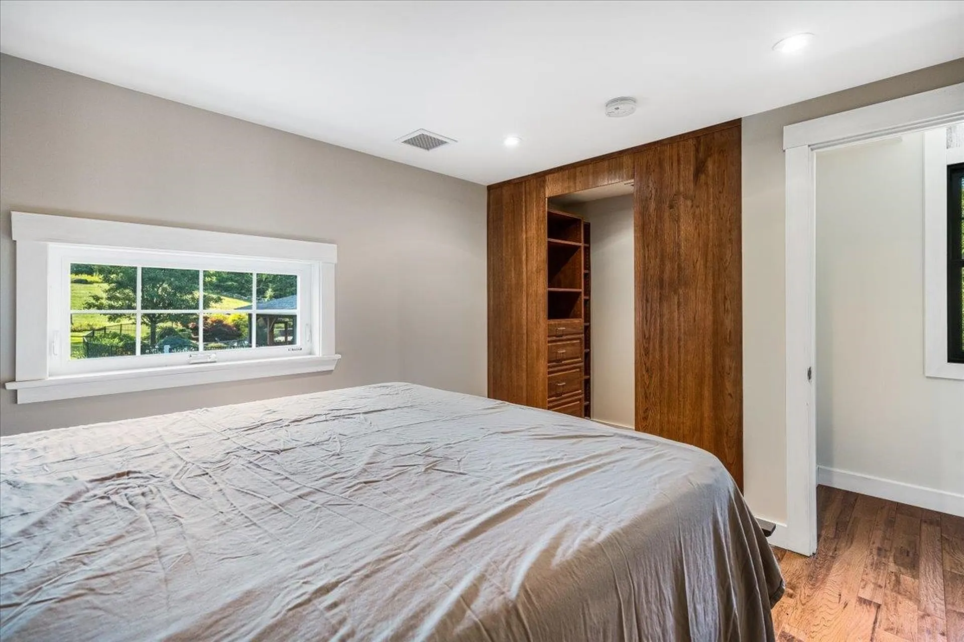 849 River Road Weare NH 03281