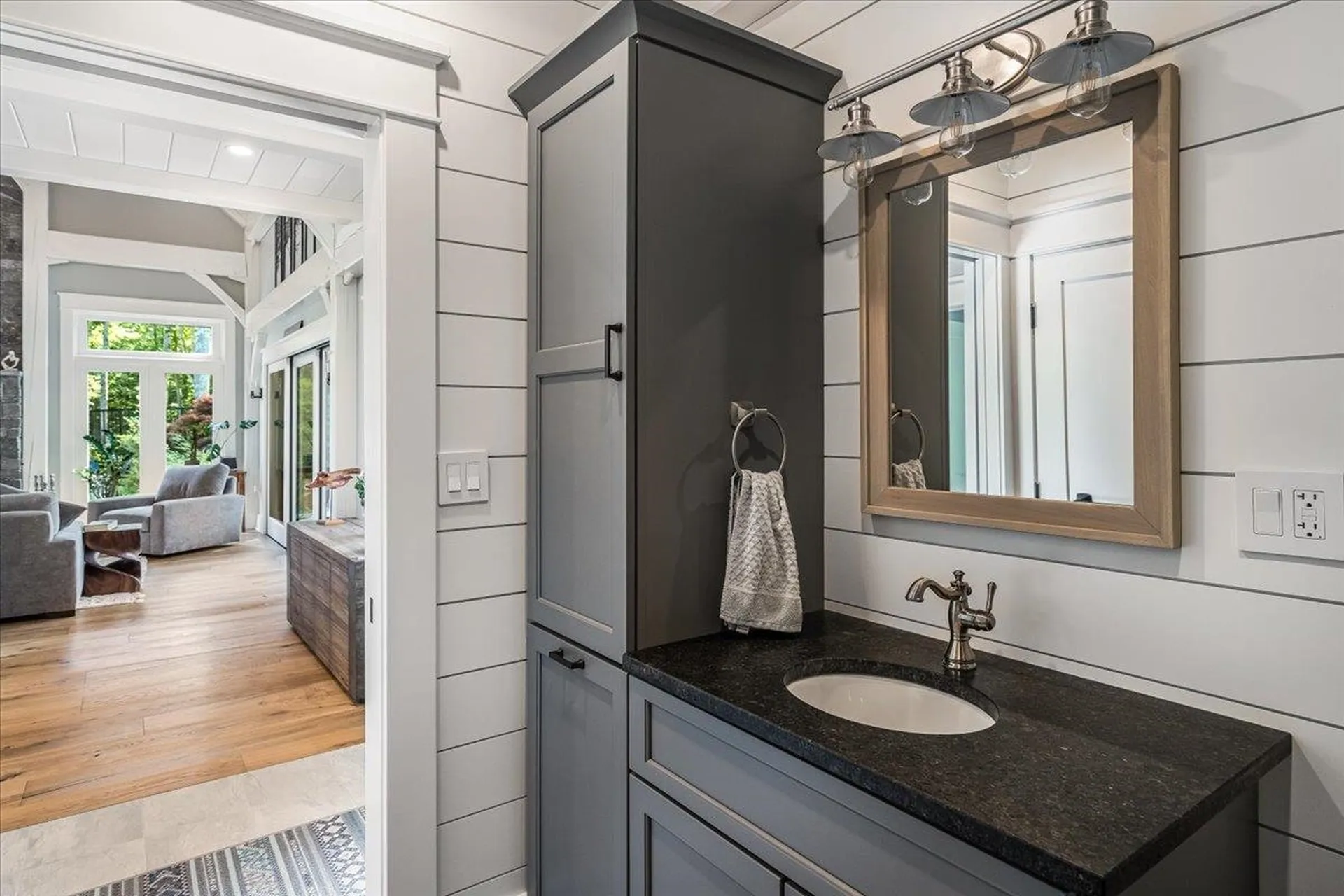 849 River Road Weare NH 03281