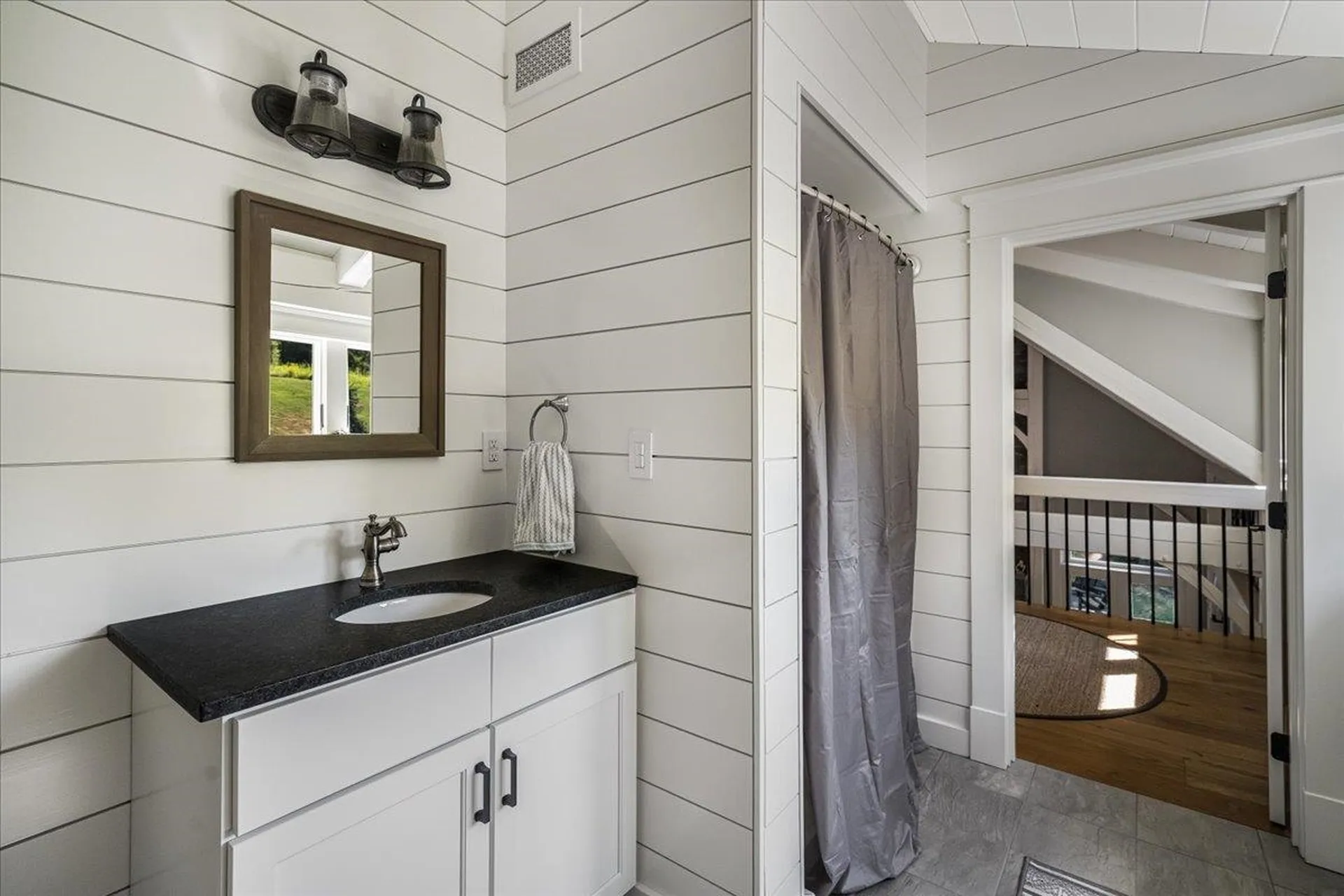 849 River Road Weare NH 03281