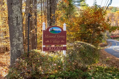 6 Cumberland Road Gilford NH 03249