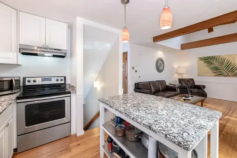 6 Cumberland Road Gilford NH 03249