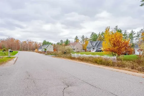 9 Chestnut Way Lee NH 03861