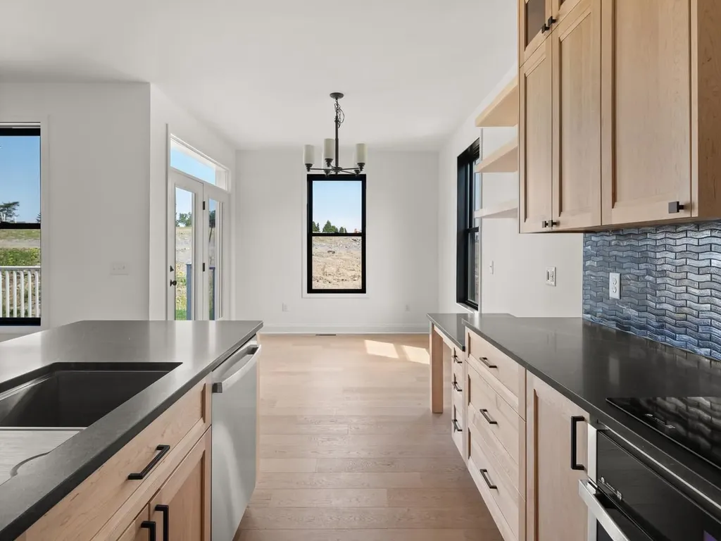 49 Daniel Drive South Burlington VT 05403