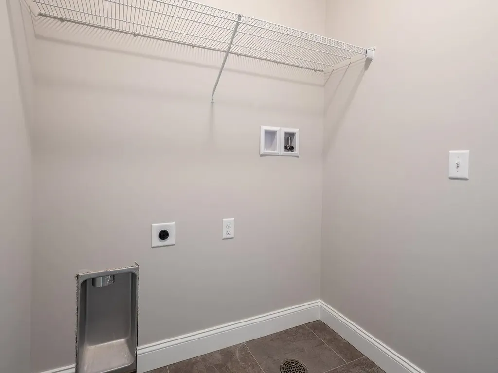 49 Daniel Drive South Burlington VT 05403