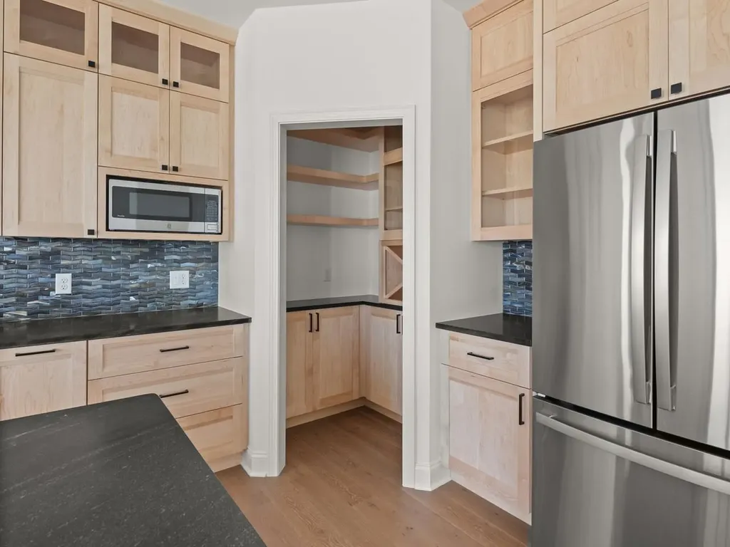 49 Daniel Drive South Burlington VT 05403