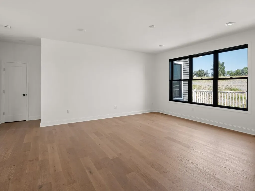 49 Daniel Drive South Burlington VT 05403