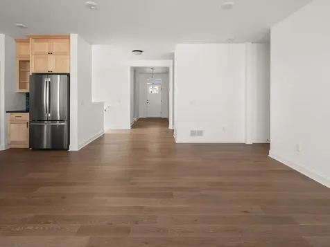 49 Daniel Drive South Burlington VT 05403