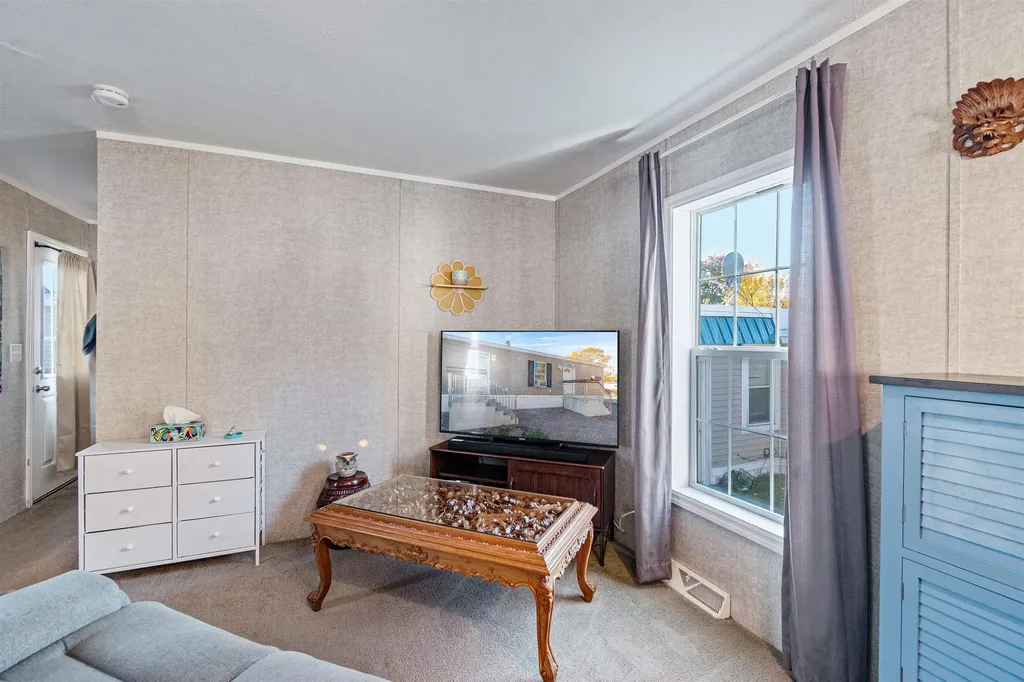 37 Avenue C Burlington VT 05408