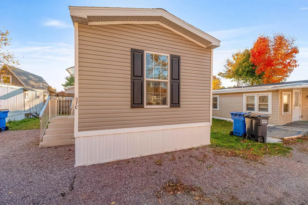 37 Avenue C Burlington VT 05408