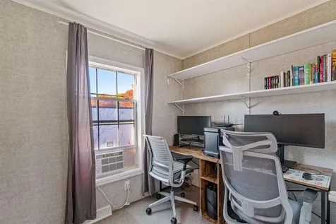 37 Avenue C Burlington VT 05408