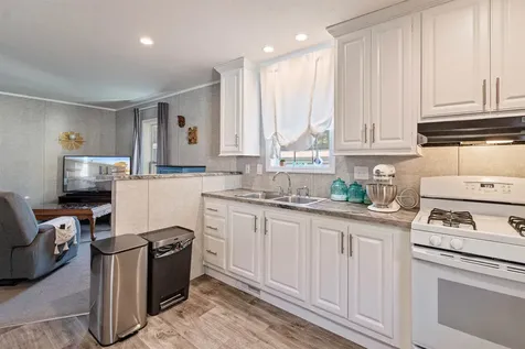 37 Avenue C Burlington VT 05408