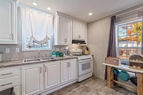 37 Avenue C Burlington VT 05408