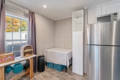 37 Avenue C Burlington VT 05408