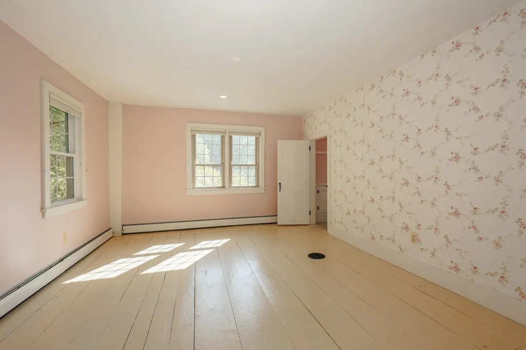 67 Candia Road Deerfield NH 03033