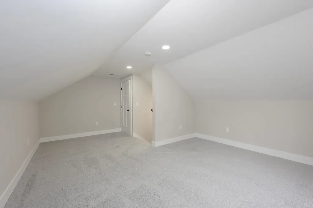 1 A Sheraton Drive Hudson NH 03051