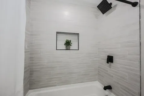 1 A Sheraton Drive Hudson NH 03051