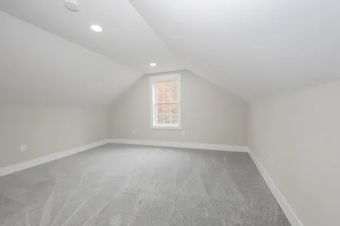 1 A Sheraton Drive Hudson NH 03051