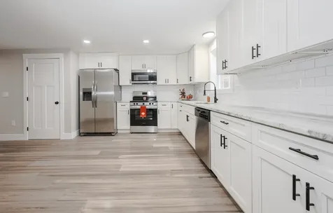 1 A Sheraton Drive Hudson NH 03051