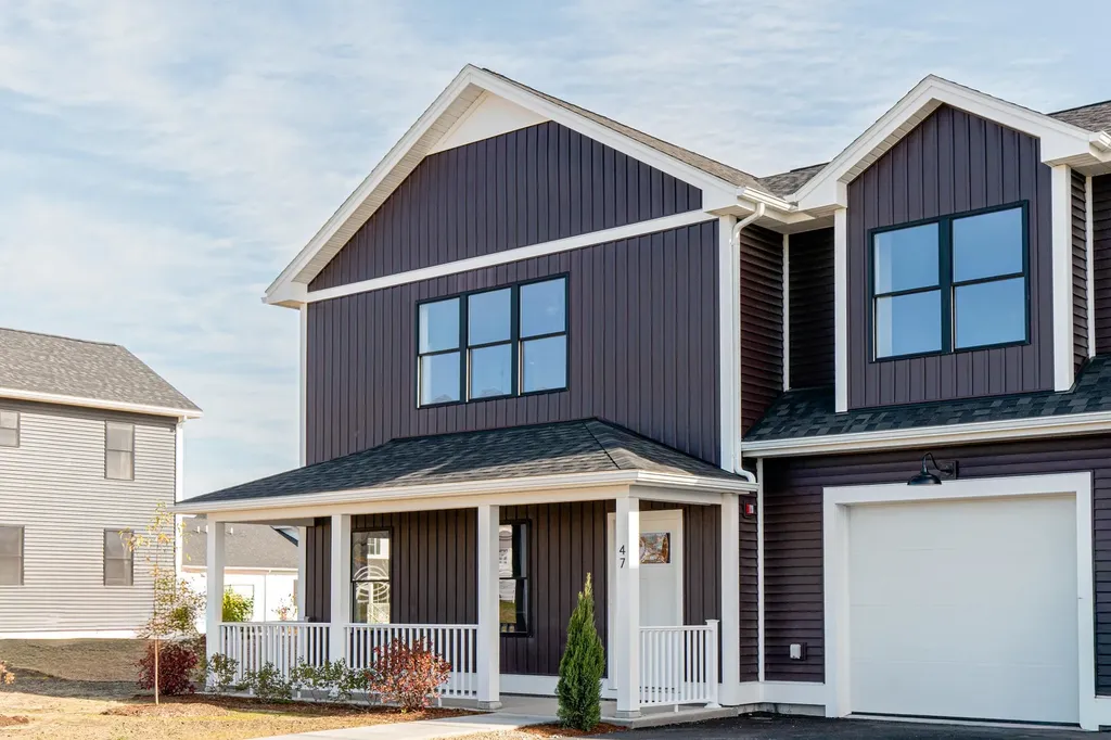 47 Wilson Lane South Burlington VT 05403