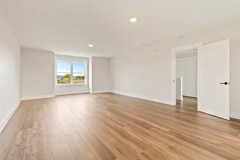 47 Wilson Lane South Burlington VT 05403