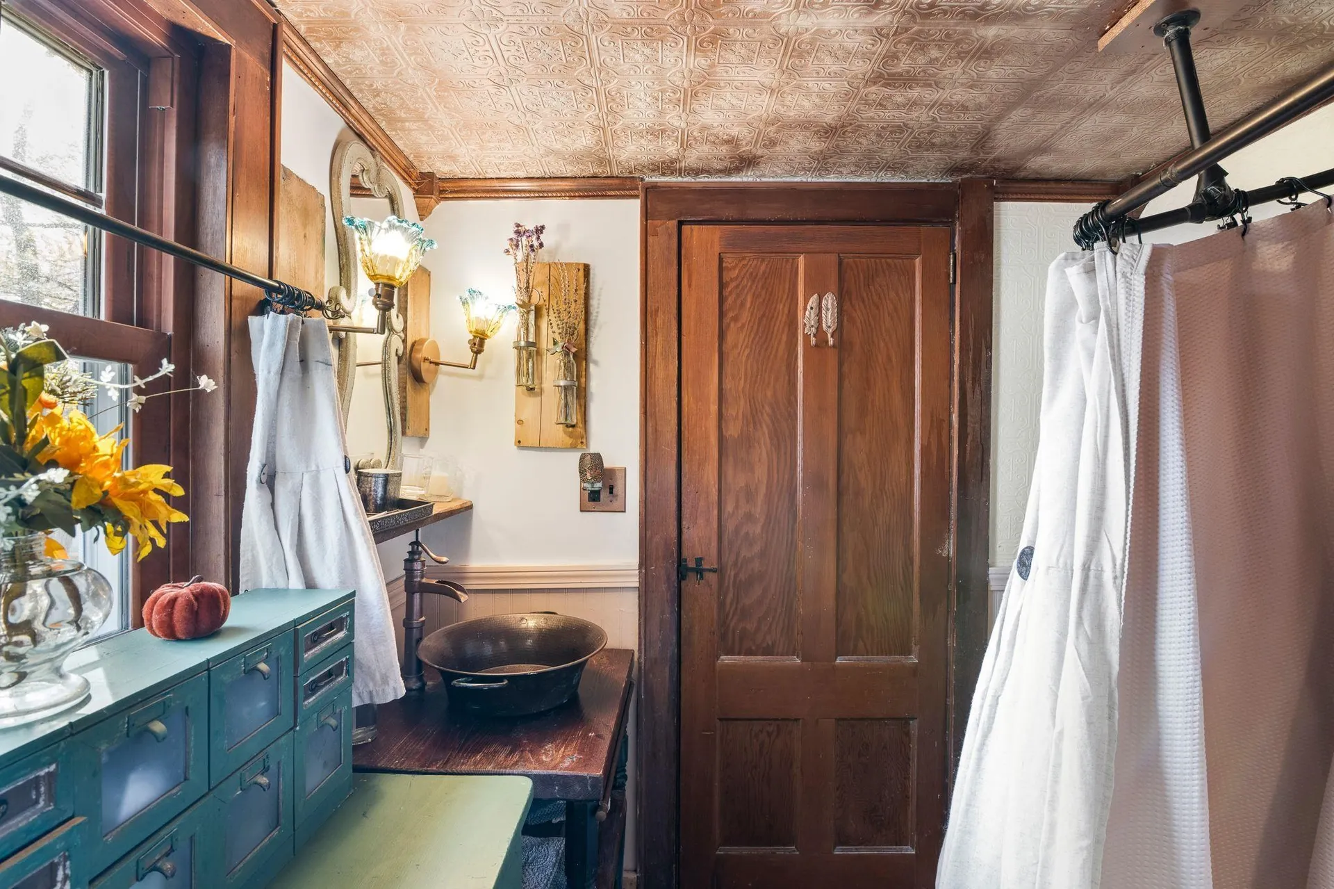 12 Cross Street Newfane VT 05345