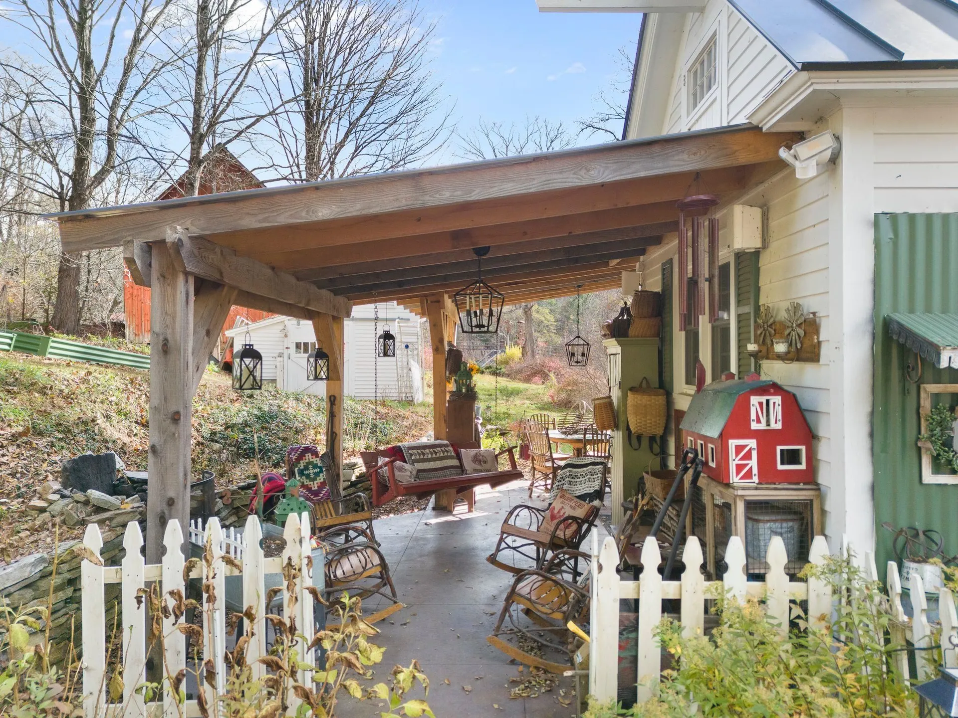 12 Cross Street Newfane VT 05345