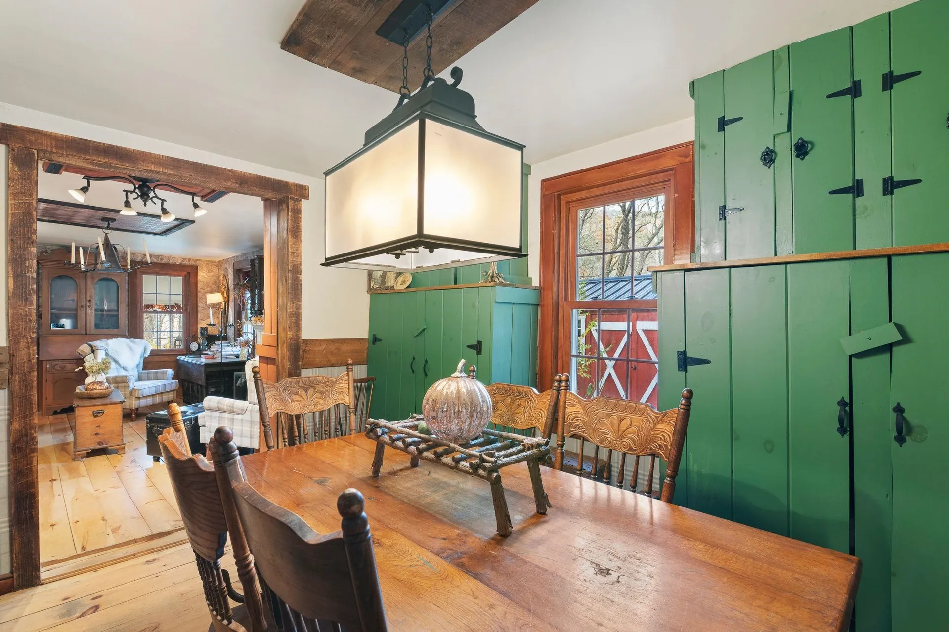 12 Cross Street Newfane VT 05345