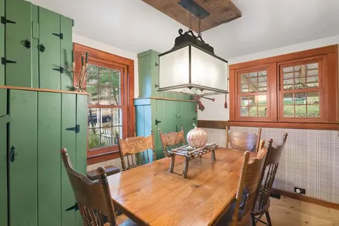 12 Cross Street Newfane VT 05345