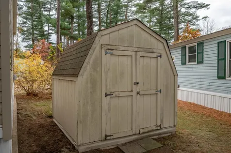 83 Beech Terrace Derry NH 03038