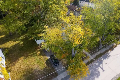 19 Atherton Avenue Nashua NH 03064