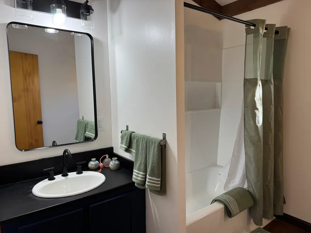 801 Newton Road Vernon VT 05354