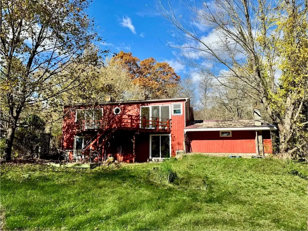 801 Newton Road Vernon VT 05354