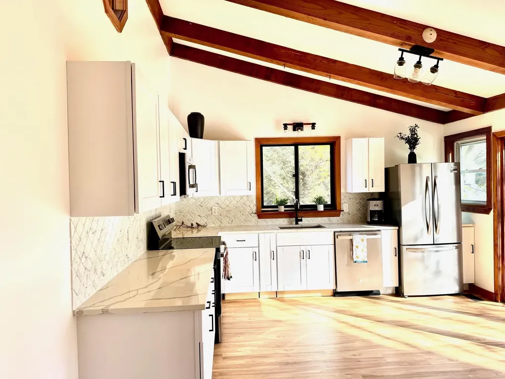 801 Newton Road Vernon VT 05354