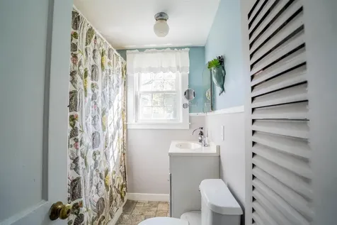 1 1/2 Bartlett Street Allenstown NH 03275