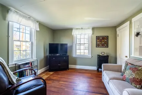 1 1/2 Bartlett Street Allenstown NH 03275