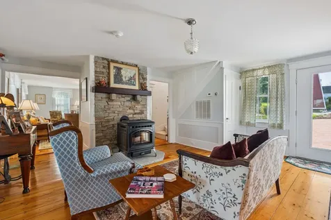 284 Wentworth Hill Road Sandwich NH 03227