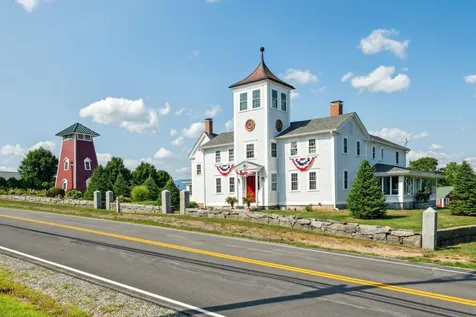 284 Wentworth Hill Road Sandwich NH 03227