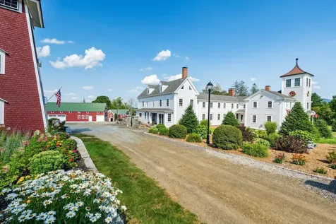 284 Wentworth Hill Road Sandwich NH 03227