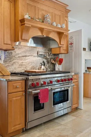 284 Wentworth Hill Road Sandwich NH 03227